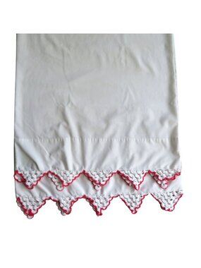 Pair of 2 Vintage Penneys Standard Pillowcases Handmade Red White Crochet Trim